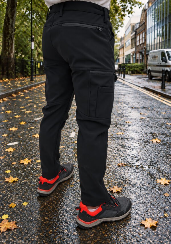 ERKEK SOFTSHELL OUTDOOR NAKIŞLI TAKTİK PANTOLON SİYAH
